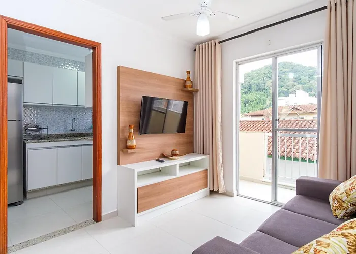 Apartamento a 100 metros da praia - 01 dormitório - Edifício Água Viva